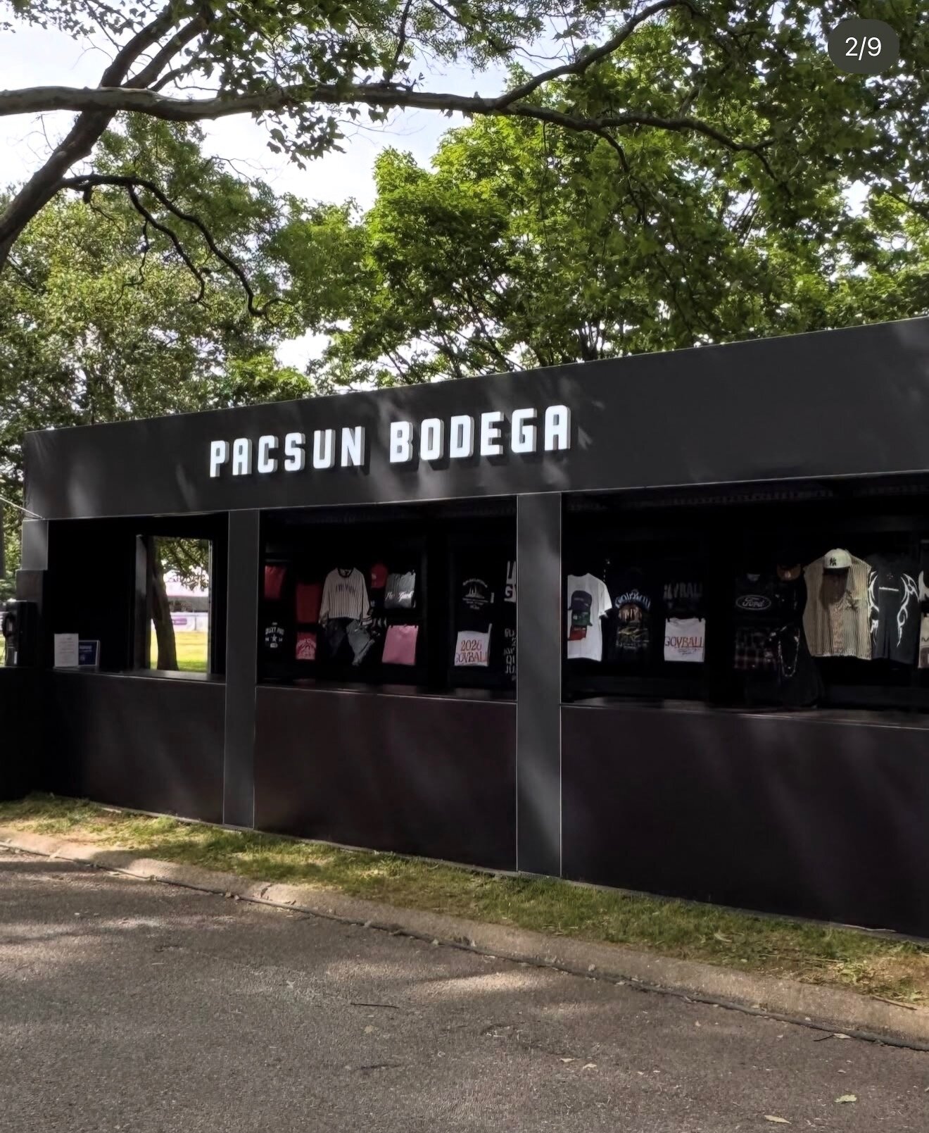 pacsun bodega photo